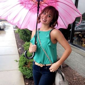 Meet your Posher, Amy